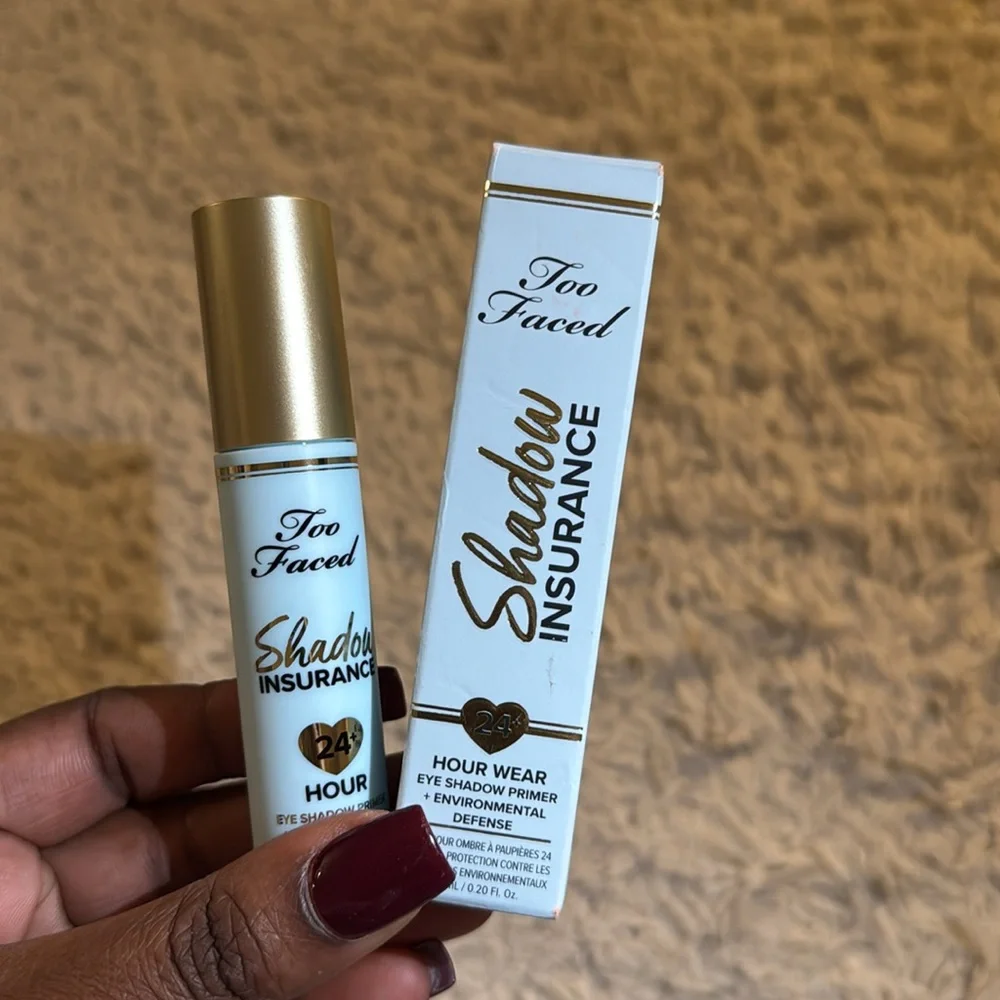 Too Faced Shadow Insurance - Picture 1 of 5